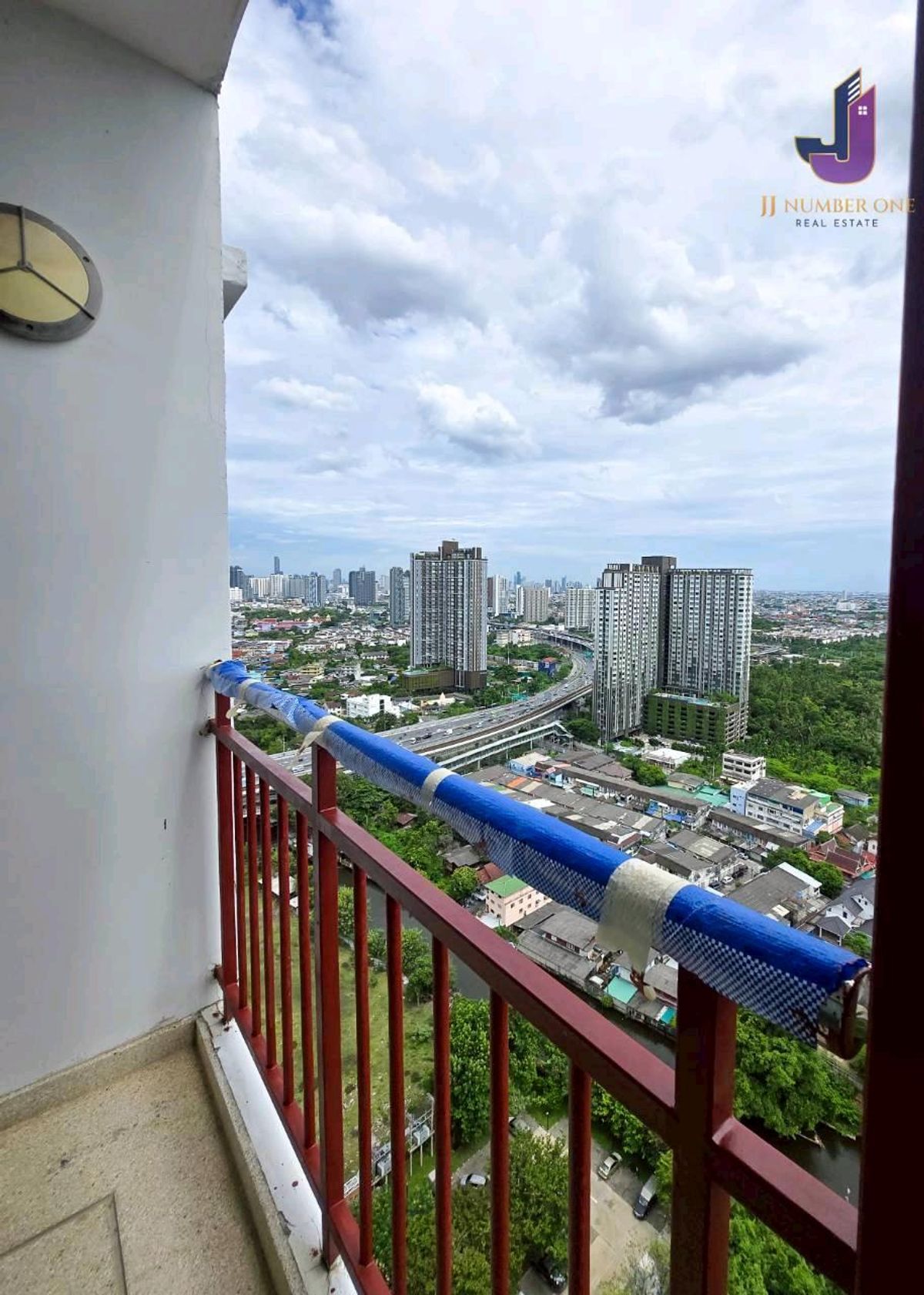 ขายคอนโดบางแค เพชรเกษม : ขายด่วน