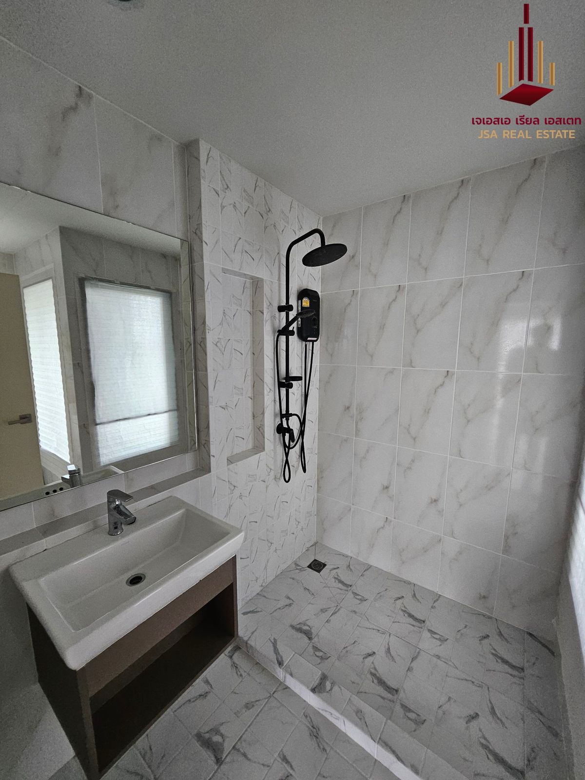 ให้เช่าทาวน์โฮมอ่อนนุช อุดมสุข : ✨ For Rent:  Baan Klang Muang Sukhumvit-Onnut✨ 💰 Only 35,000 THB/month