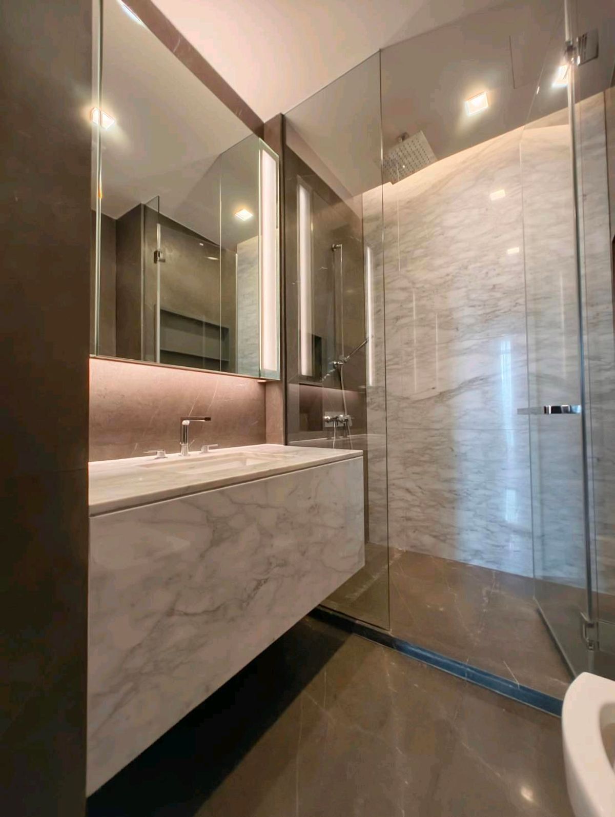 For SaleCondoSukhumvit, Asoke, Thonglor : For sale: The Monument Thonglor, 2 bedrooms.