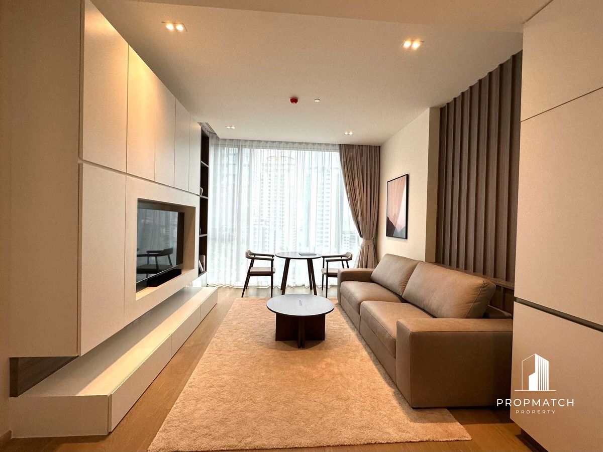 ให้เช่าคอนโดสุขุมวิท อโศก ทองหล่อ : ✨Flash Deal ✨The Strand Thonglor( 1Bed 1Bath 53SQM.) แต่งครบพร้อมอยู่ !! เพียง 75,000บาทต่อเดือน Tel.0981315848 @propmatch
