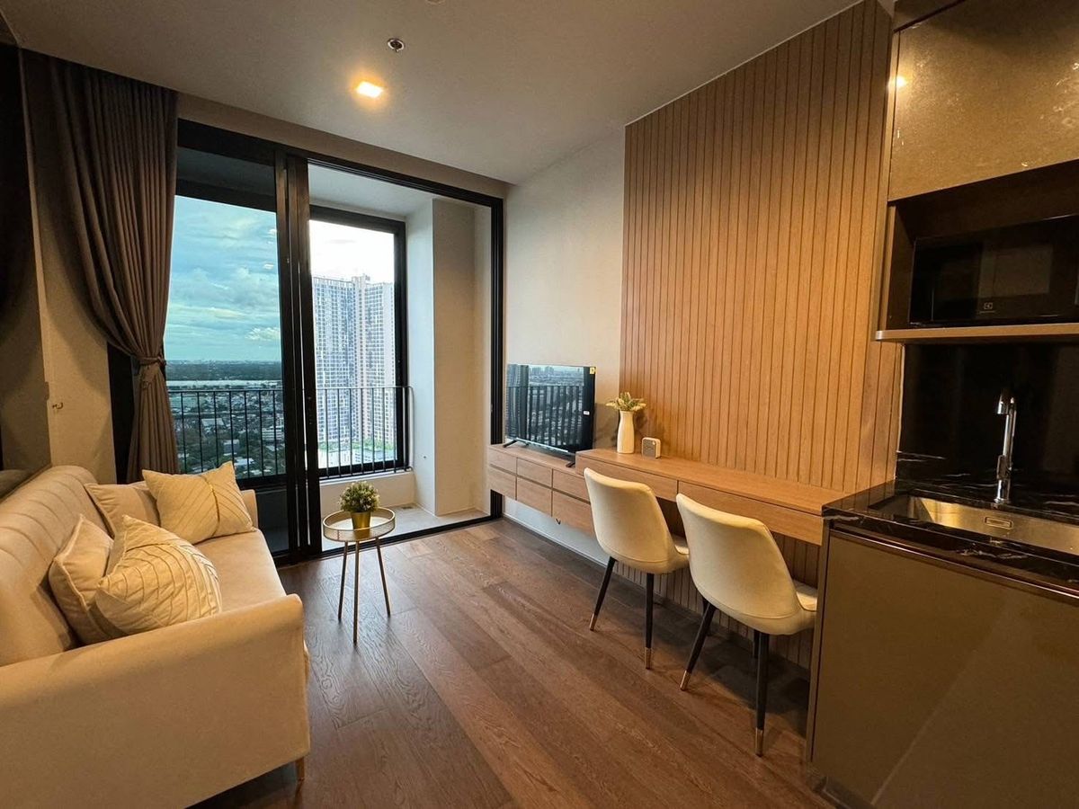 ให้เช่าคอนโดสุขุมวิท อโศก ทองหล่อ : ให้เช่า Ideo Q Sukhumvit 36 ราคา 27,000 บาท [TTr251022]