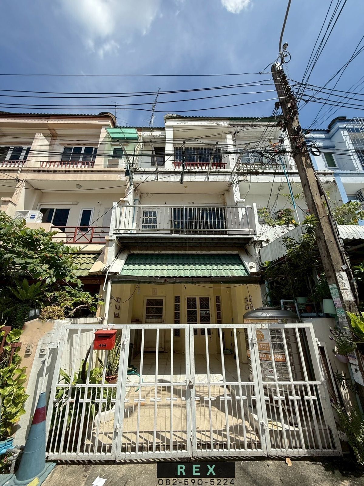 For SaleTownhomeChokchai 4, Ladprao 71, Ladprao 48, : Townhouse for sale, 3-story townhouse, Satri Witthaya 2, Chokchai 4, Nakniwat, Lat Phrao, Wang Hin, near Central EastVille (Central EastVille)