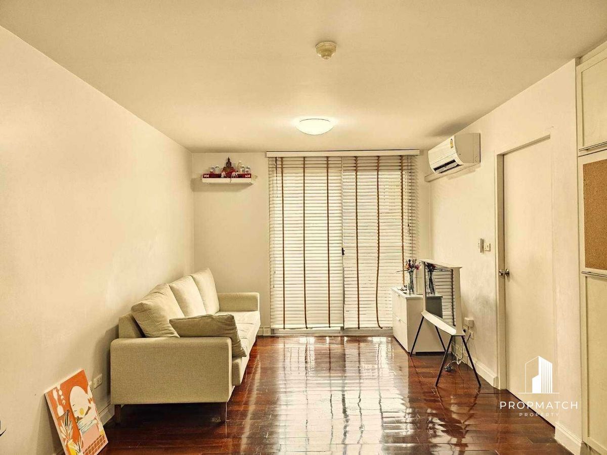 ให้เช่าคอนโดสุขุมวิท อโศก ทองหล่อ : ✨Flash Deal ✨49 Plus Sukhumvit 49( 1Bed 1Bath 50SQM.) แต่งครบพร้อมอยู่ !! เพียง 35,000บาทต่อเดือน Tel.0981315848 @propmatch