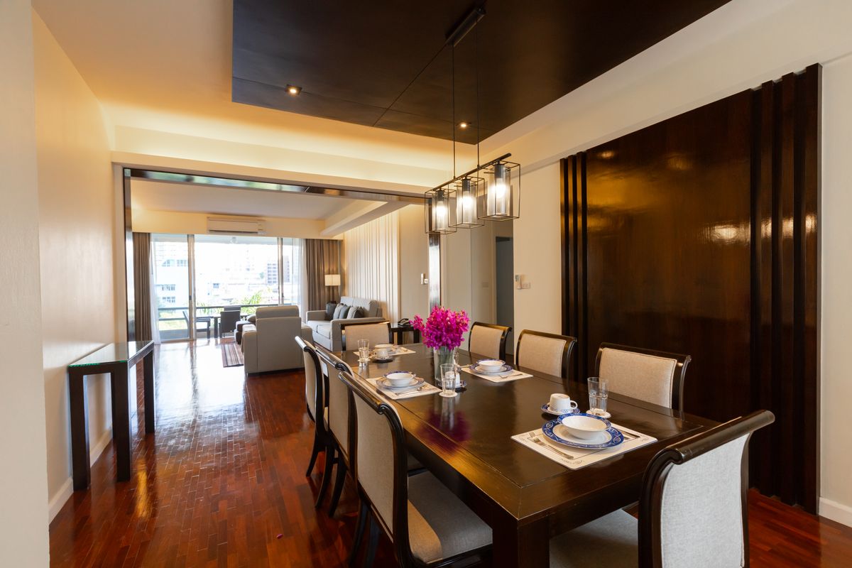 For RentNana, North Nana,Sukhumvit13, Soi Nana : 2 Bedrooms 2 Bathrooms near BTS NANA (166 s.q.m.)