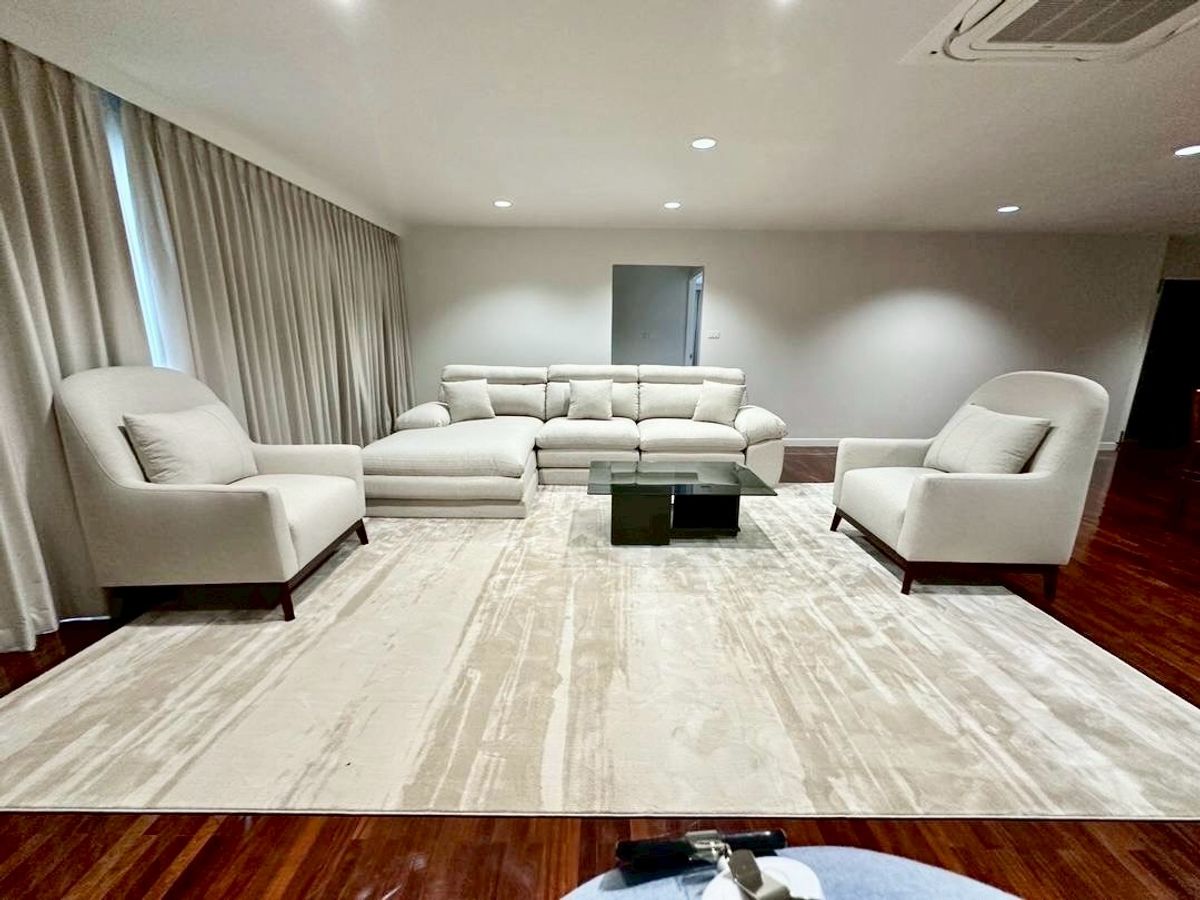 For RentCondoSukhumvit, Asoke, Thonglor : (UL2510073) Tel/Line 096-2479369✨FOR RENT The Waterford Condominium Thonglor,  3 bedrooms, Size 200 Sq.M. New Renovations