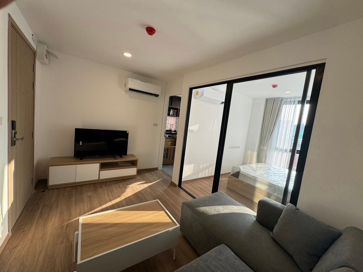 ให้เช่าคอนโดพระราม 9 เพชรบุรีตัดใหม่ RCA : 🔴11,000฿🔴 𝐓𝐡𝐞 𝐓𝐫𝐞𝐞 𝐏𝐚𝐭𝐭𝐚𝐧𝐚𝐤𝐚𝐫𝐧 - 𝐄𝐤𝐤𝐚𝐦𝐚𝐢┃เดอะทรี พัฒนาการ - เอกมัย ✅ ใกล้ Airport Link รามคำแหง ยินดีบริการ🙏สนใจทัก 𝙇𝙄𝙉𝙀 มานะคะ (ตอบไวมาก):​📱 รหัสทรัพย์​ 6811-1003📱: ไอดีไลน์:@bbcondo88