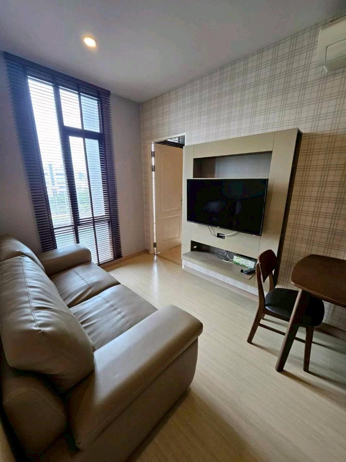 For SaleCondoSathorn, Narathiwat : Condo for Sale: Bangkok Horizon Sathorn–Narathiwas, Prime Location in the Heart of Sathorn – Narathiwas