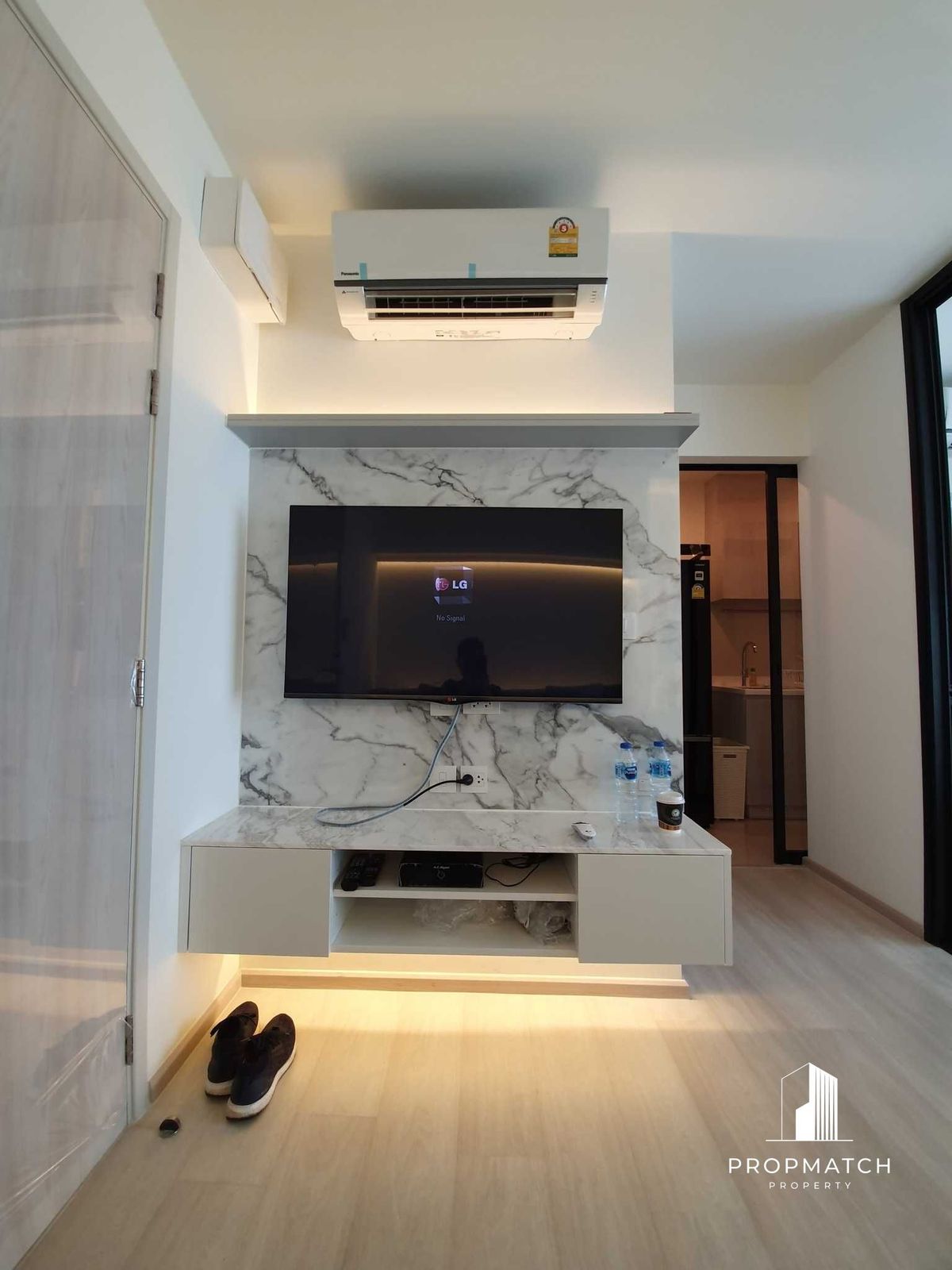 For RentCondoRama9, Petchburi, RCA : ✨Flash Deal ✨Life Asoke( 1Bed 1Bath 28SQM.) Fully furnished, ready to move in!! Only 19,900 baht per month Tel.0981315848 @propmatch