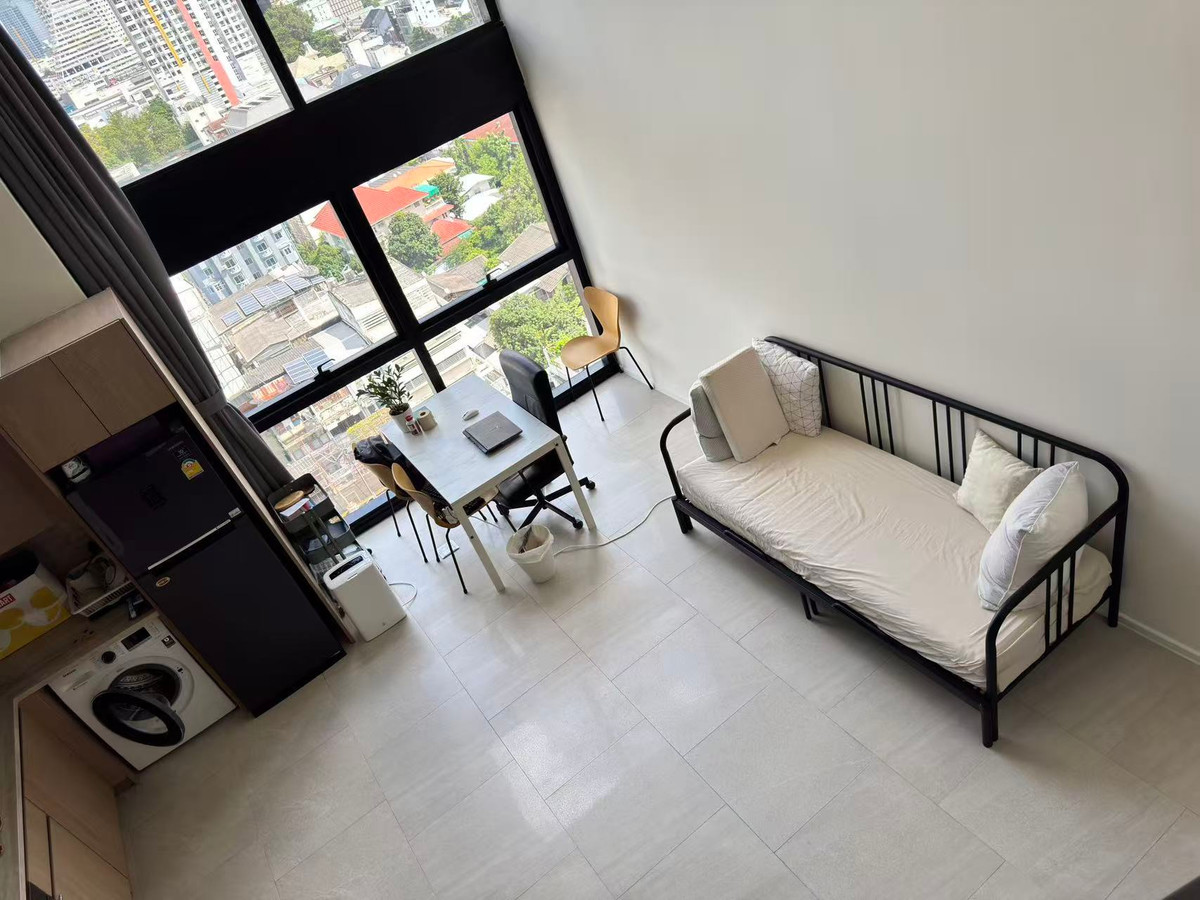 ขายคอนโดสีลม ศาลาแดง บางรัก : ***The Lofts Silom *** Best Price
