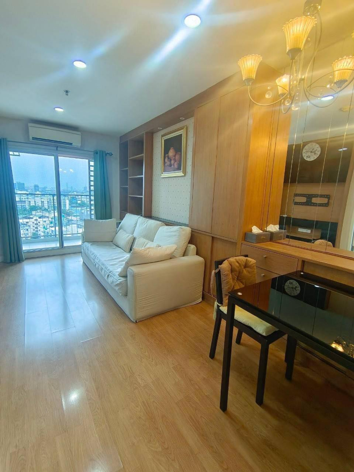 For SaleCondoRatchadapisek, Huaikwang, Suttisan : Large corner room, beautifully decorated Fully furnished, good price!!⭐U Delight Huaykwang Station (U Delight at Huaykwang Station)