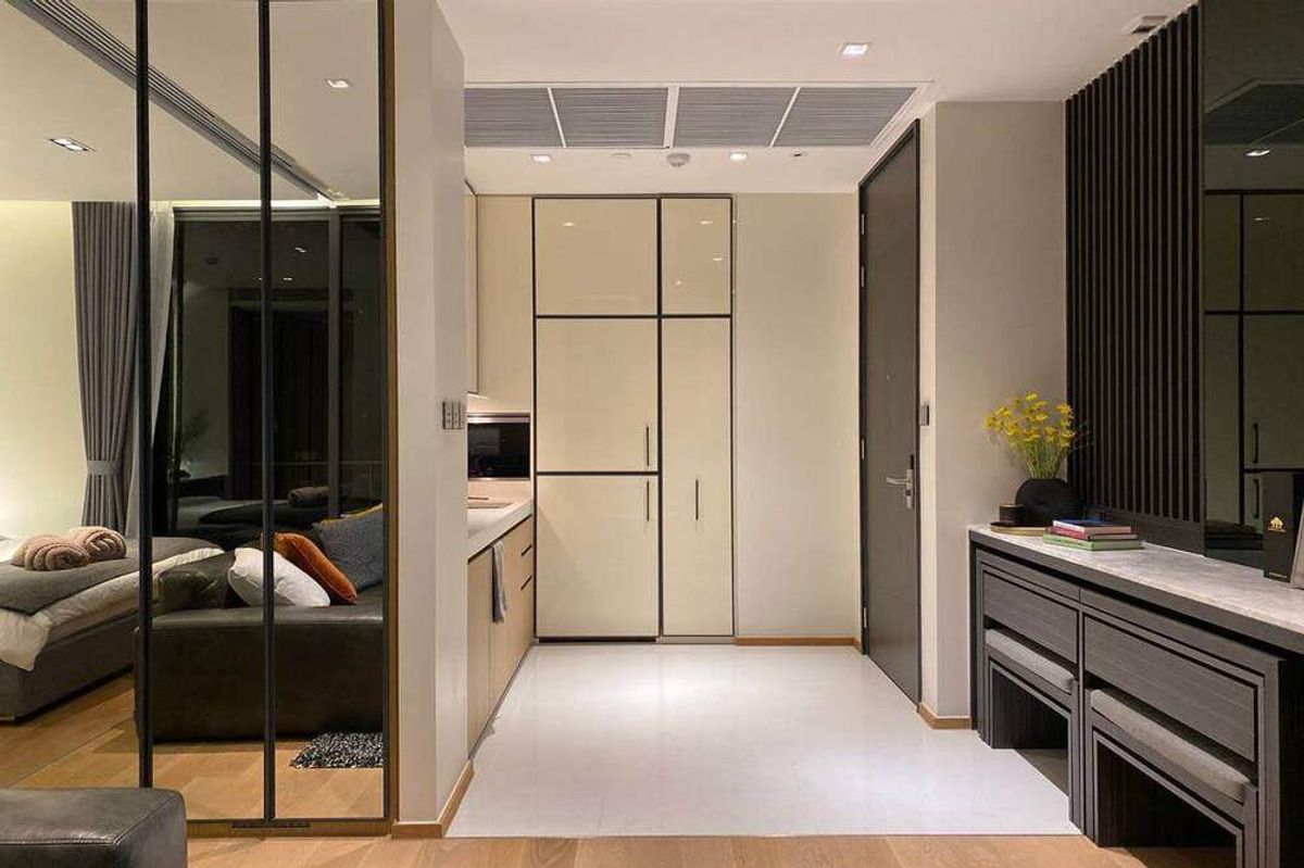 ขายคอนโดสุขุมวิท อโศก ทองหล่อ : 🔥 ขายพร้อมผู้เช่า !! ชั้นสูง 15++, ทำเลระดับพรีเมี่ยม!! 🔥 Code C20221207143..........Beatniq, 1 ห้องนอน, 1 ห้องน้ำ, แต่งครบ, ราคาพิเศษ!!📣📣