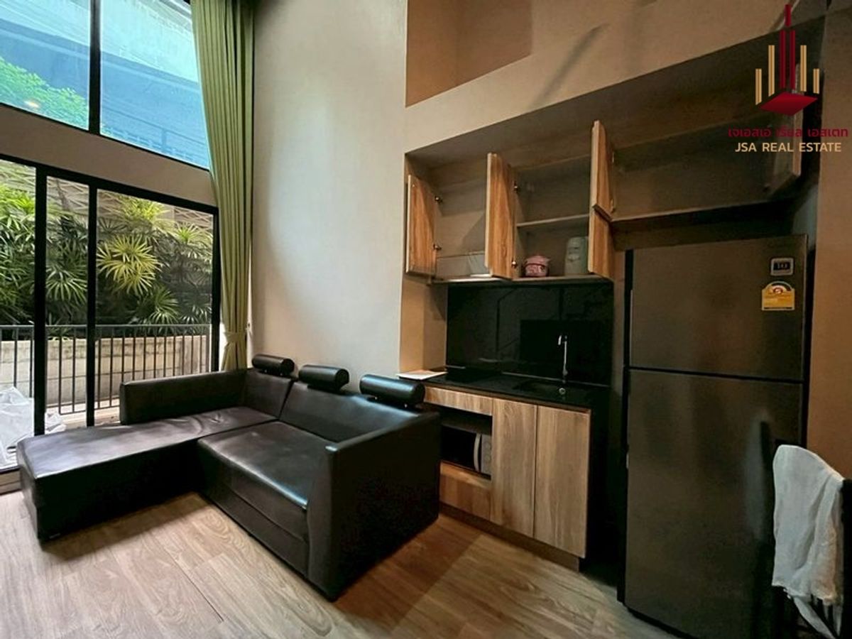 ขายคอนโดสาทร นราธิวาส : ✨ For Sale : Blossom Condo @ Sathorn Charoenrat Condo ✨  💰 only 3,650,000  thb