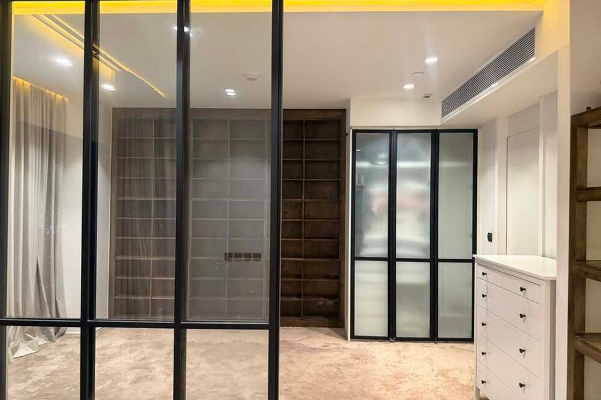 ขายคอนโดสุขุมวิท อโศก ทองหล่อ : 🔥 สำหรับขาย !! คอนโดหรูทำเลใจกลางเมืองอโศก!! ตกแต่งสไตล์โมเดิร์น !!🔥 Code C20251000066..........Muniq Sukhumvit 23, 1 ห้องนอน, 1 ห้องน้ำ, แต่งครบ, ราคาพิเศษ!!📣📣