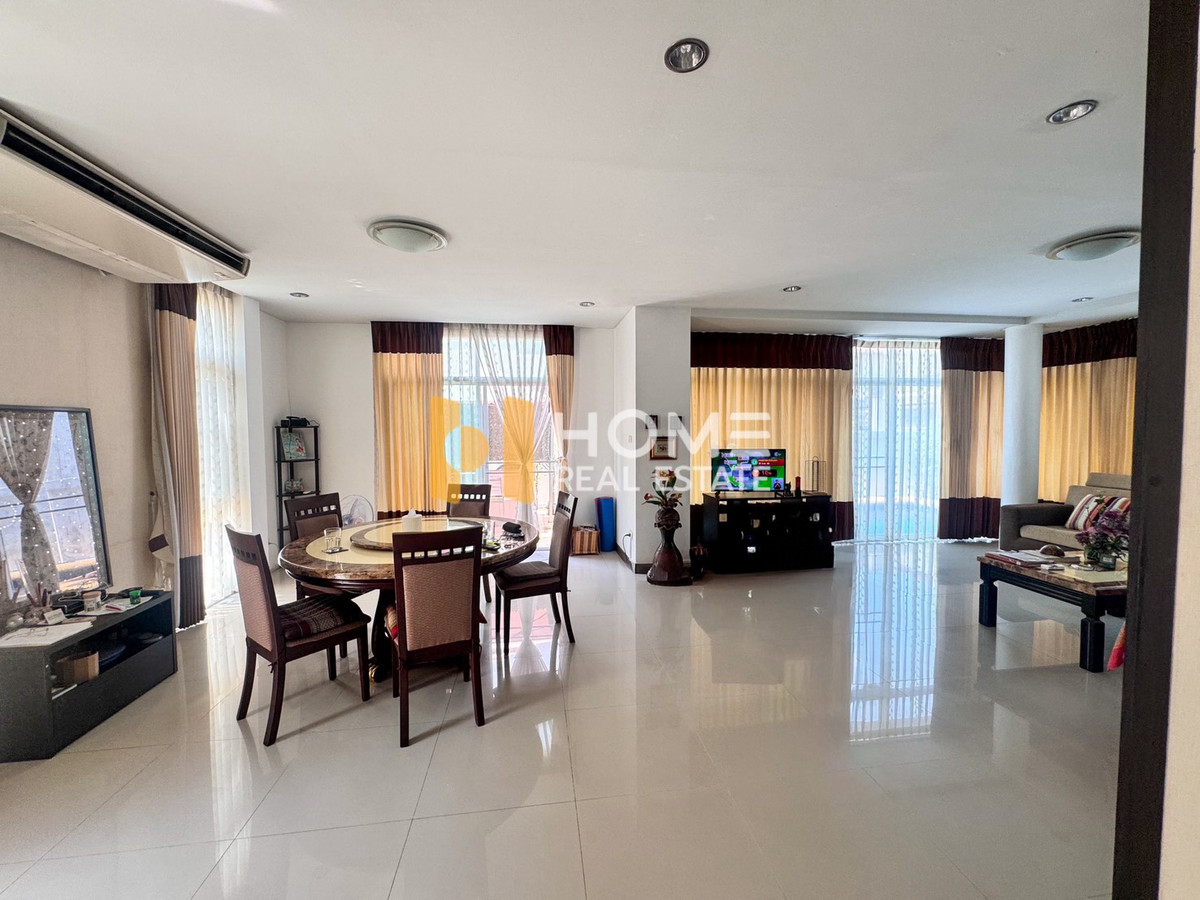 ขายบ้านพัทยา บางแสน ชลบุรี สัตหีบ : พูลวิลล่าติดทะเล 🏖️ บ้านเดี่ยว เฮอริเทจ วิลเลจ ศรีราชา / 4 ห้องนอน (ขาย), Heritage Village Sriracha / Detached House 4 Bedrooms (FOR SALE) YEAN014