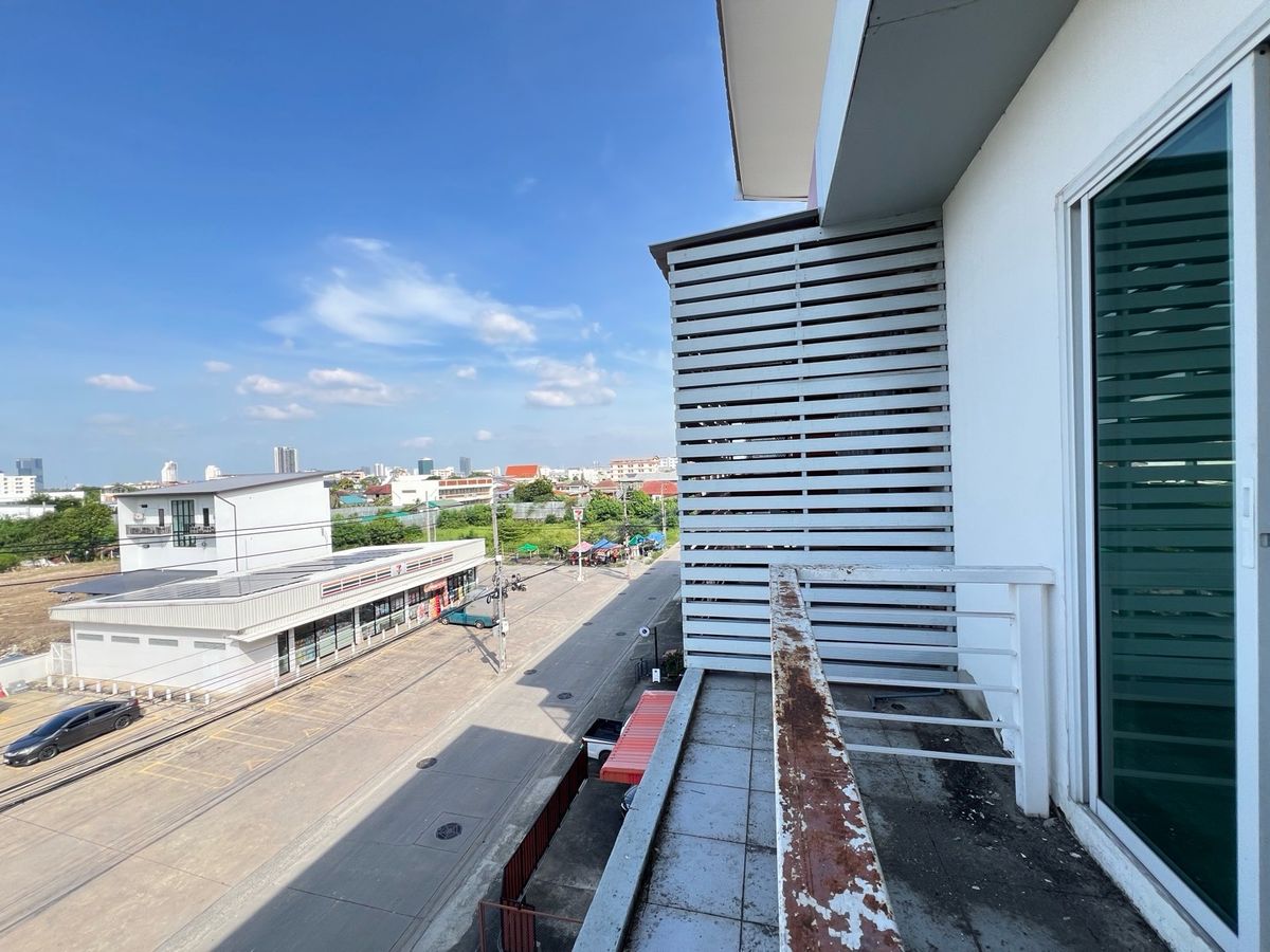 ขายอาคารพาณิชย์บางนา แบริ่ง ลาซาล : ขายถูกอาคารพาณิชย์ 2 คูหา 4 ชั้น 70 ตารางวา ใกล้ BTS แบริ่ง ทำเลดี เดินทางสะดวกหลายเส้นทาง