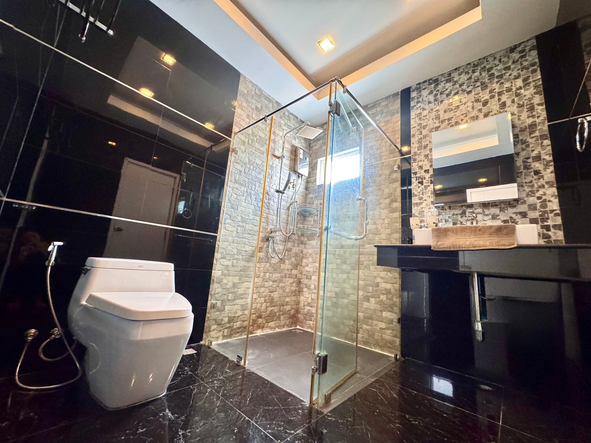 ขายบ้านพัทยา บางแสน ชลบุรี สัตหีบ : บ้านเดี่ยวหลังมุม ✨ พฤกษานารา หนองมน - ชลบุรี / 3 ห้องนอน (ขาย), Pruksa Nara Nongmon - Chonburi / Detached House 3 Bedrooms (FOR SALE) YEAN024