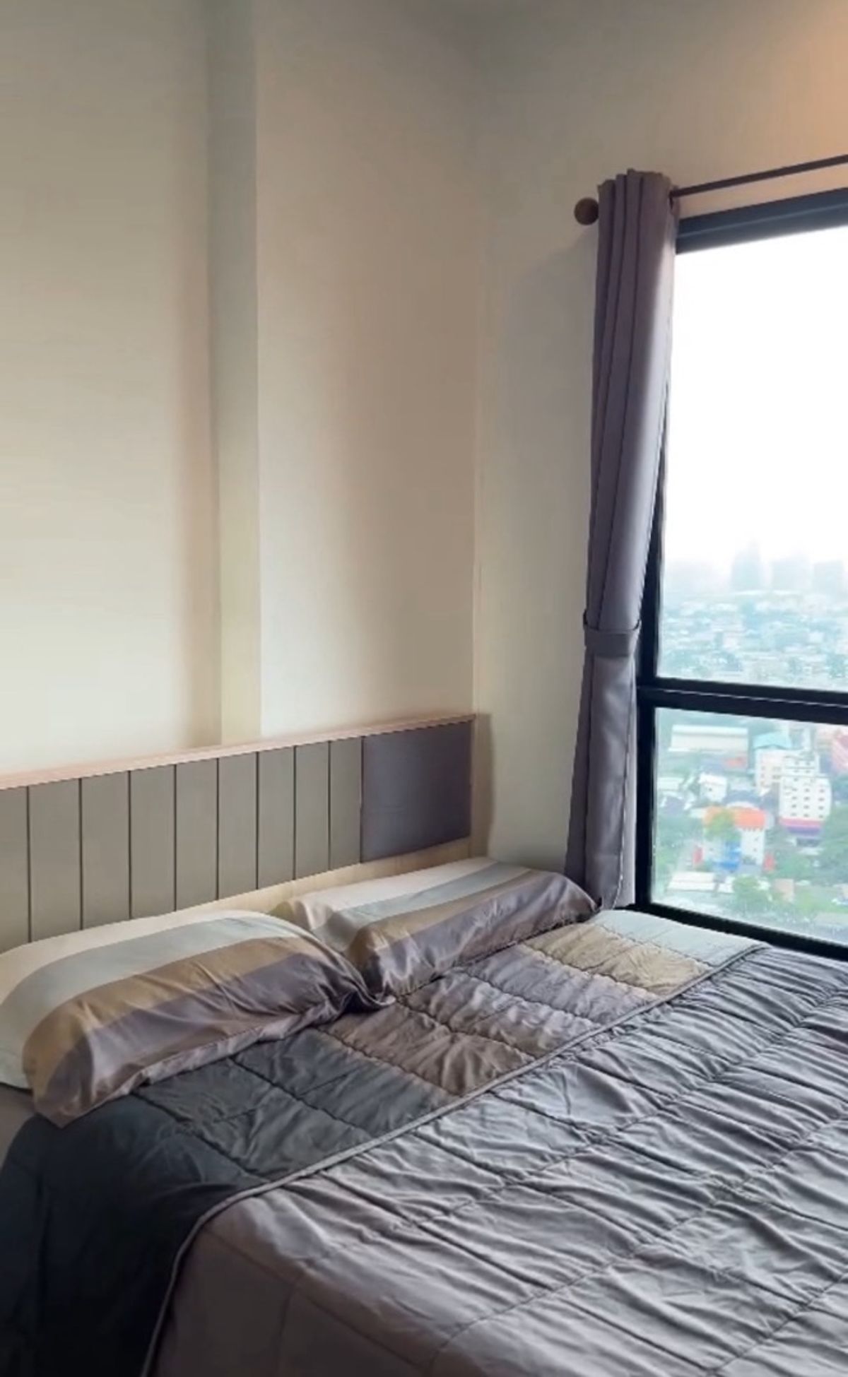 For RentCondo : The tree 71- ekkamai 🤍 1 bedroom  1bathroom floor 30th, 27sqm🤍 13,000.-/month✨