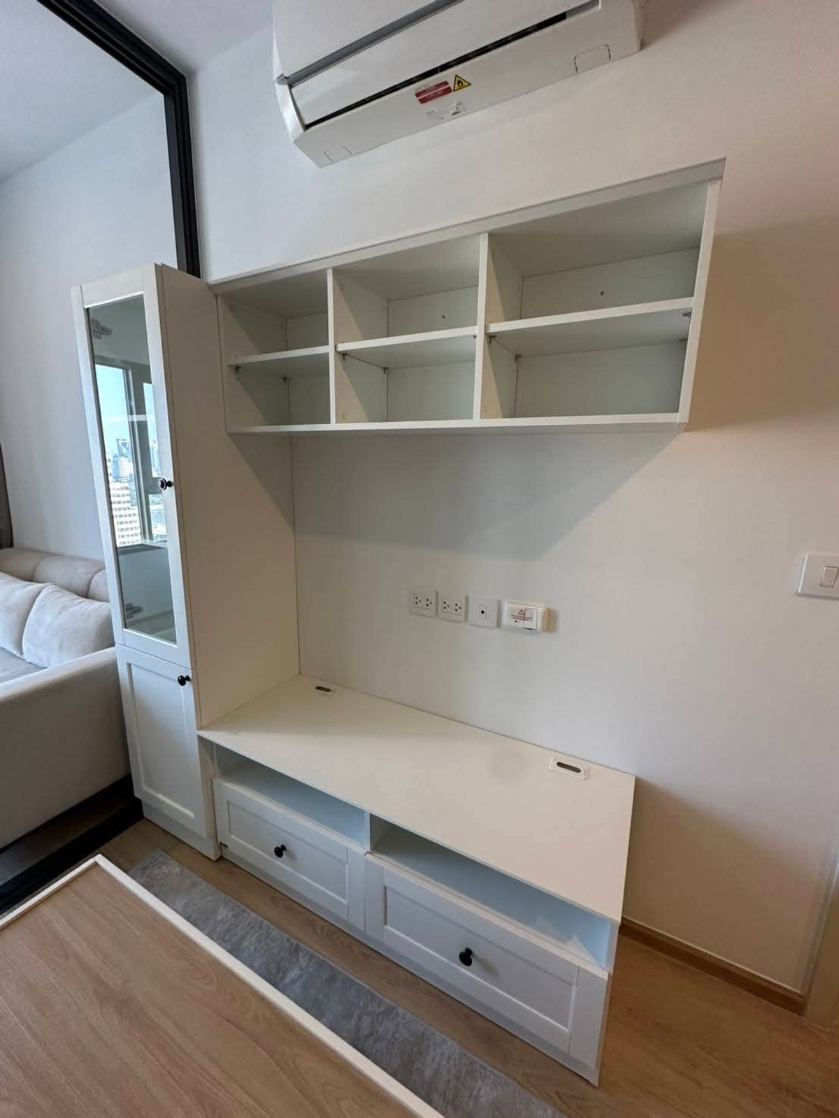 ให้เช่าคอนโดคลองเตย กล้วยน้ำไท : ให้เช่า 📍 Life Rama 4 - Asoke 📍 ใกล้ MRT ศูนย์สิริกิติ์ เฟอร์นิเจอร์ และ เครื่องใช้ไฟฟ้าครบ 