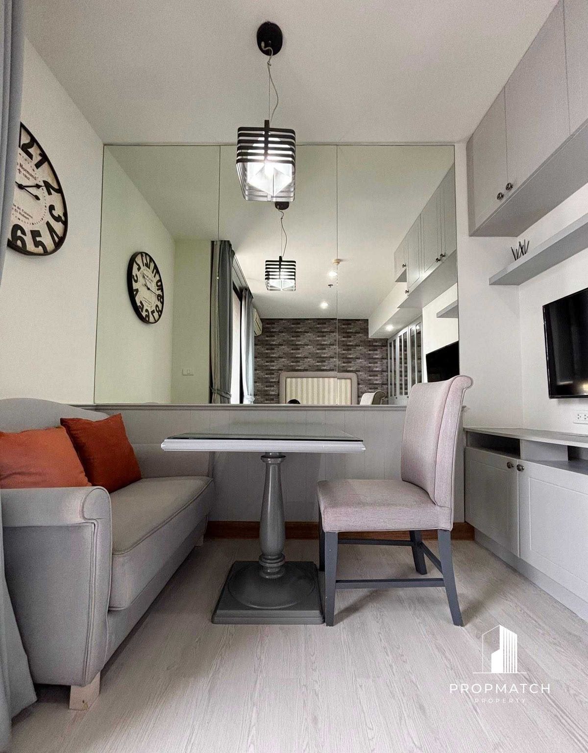 ให้เช่าคอนโดสะพานควาย จตุจักร : ✨Flash Deal ✨The Editor Saphan Khwai( Studio Bed 1Bath 28SQM.) แต่งครบพร้อมอยู่ !! เพียง 16,000บาทต่อเดือน Tel.0981315848 @propmatch