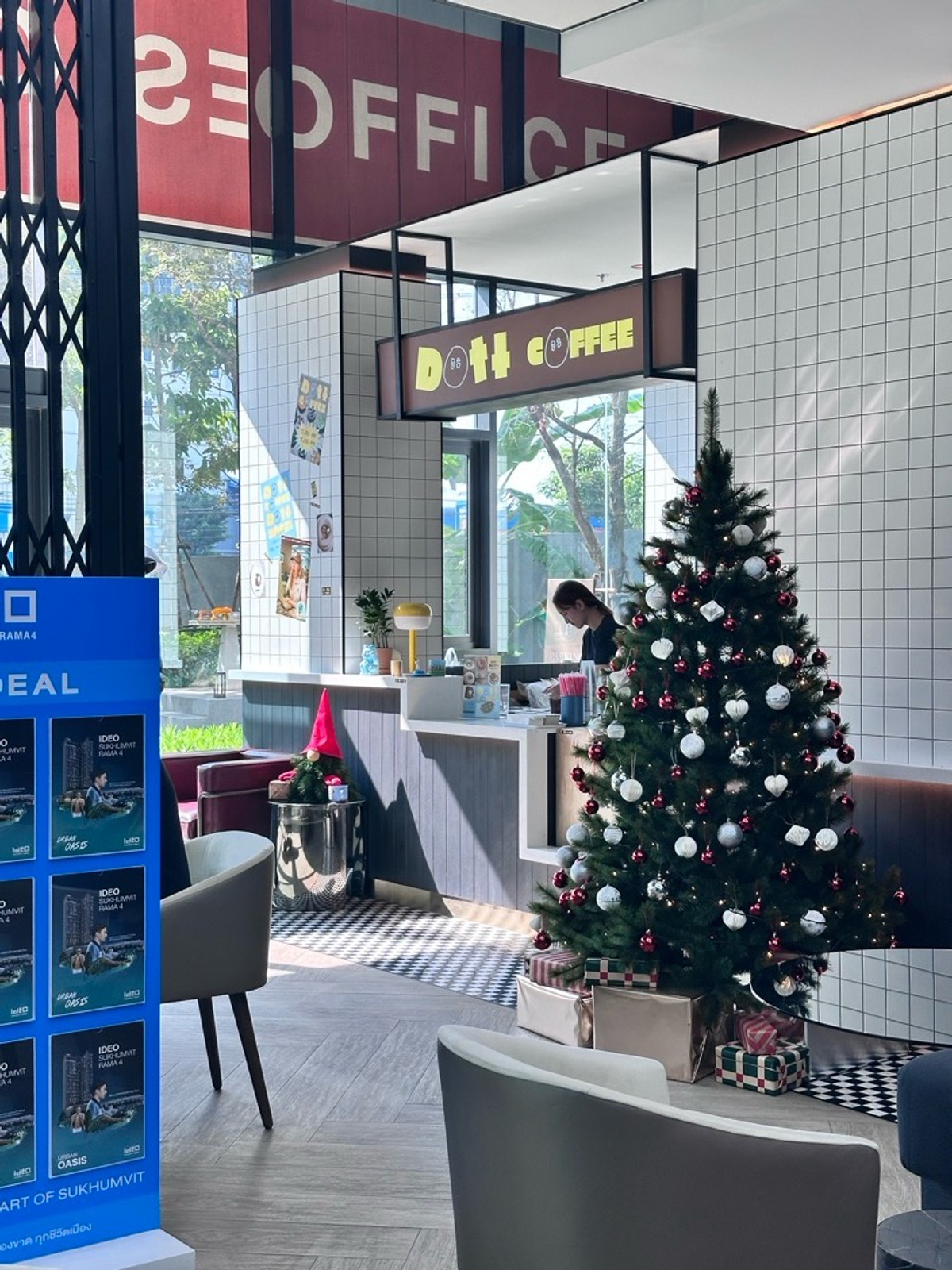 ขายร้านค้า/ตลาดนัดอ่อนนุช อุดมสุข : ขาย Shop Commercial Unit หน้าคอนโด IDEO Sukhumvit Rama 4 | 184.26 ตร.ม | 082-4499822 แพรวา