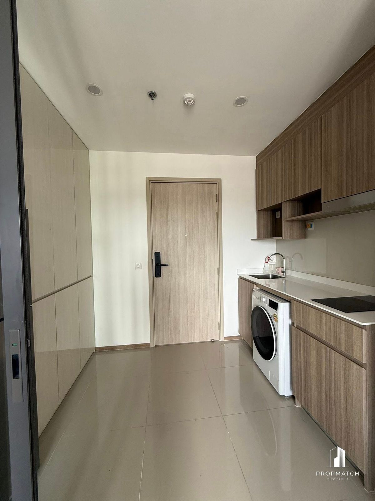 ให้เช่าคอนโดคลองเตย กล้วยน้ำไท : ✨Flash Deal ✨Life Rama 4 - Asoke( 2Bed 2Bath 65SQM.) แต่งครบพร้อมอยู่ !! เพียง 50,000บาทต่อเดือน Tel.0981315848 @propmatch