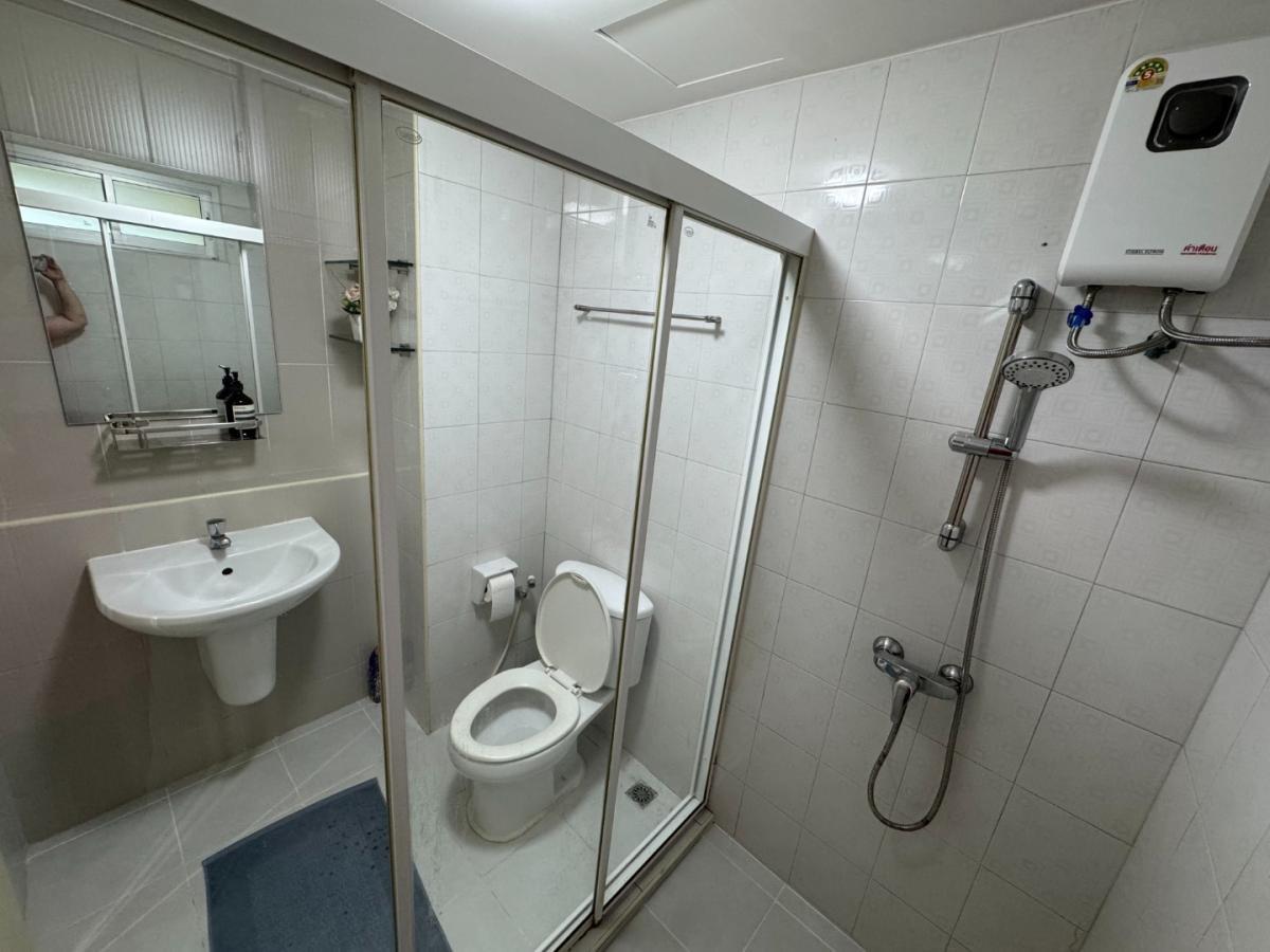 ขายคอนโดรัชดา ห้วยขวาง : 🔥ขายด่วน🔥วัน รัชดา-ลาดพร้าว เฟอร์นิเจอร์ครบพร้อมเข้าอยู่ ติดรถไฟฟ้า MRT รัชดาภิเษก