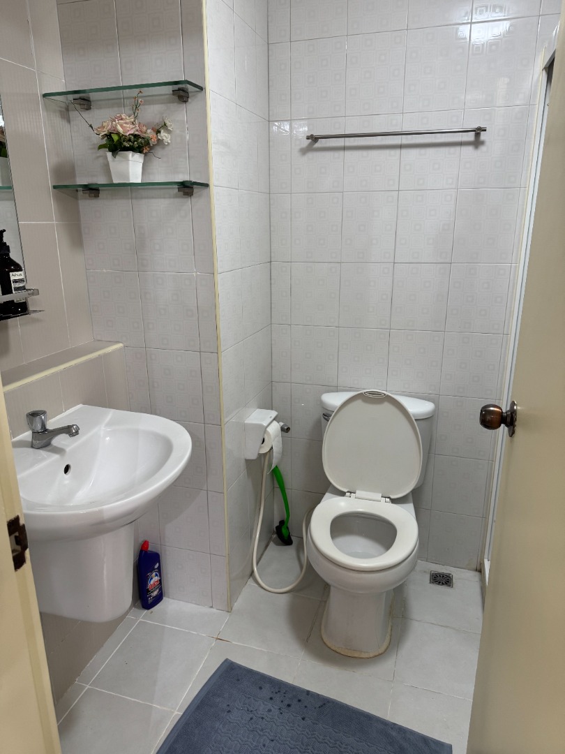 ขายคอนโดรัชดา ห้วยขวาง : 🔥ขายด่วน🔥วัน รัชดา-ลาดพร้าว เฟอร์นิเจอร์ครบพร้อมเข้าอยู่ ติดรถไฟฟ้า MRT รัชดาภิเษก