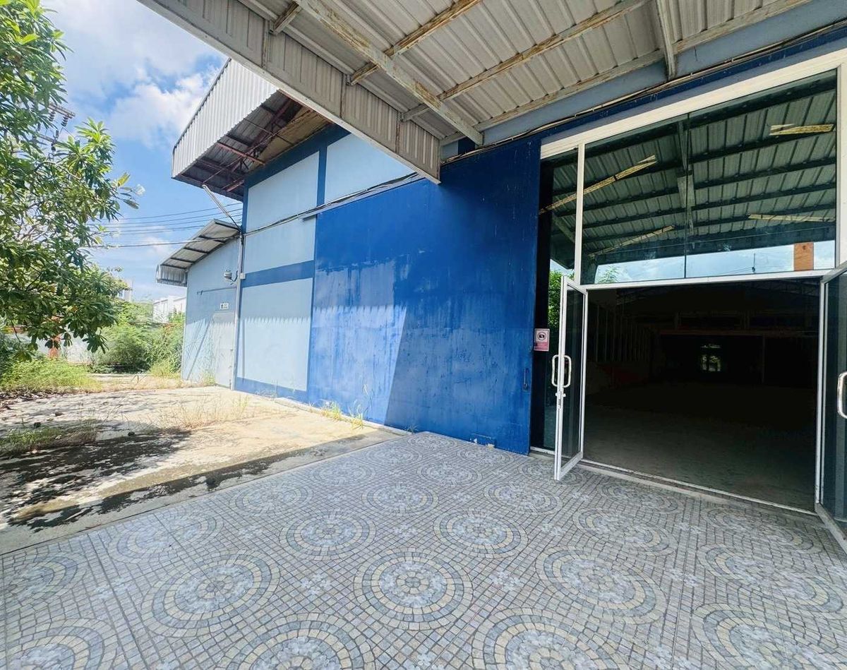 โกดังพัทยา บางแสน ชลบุรี สัตหีบ : ขายและให้เช่า โกดังเก็บสินค้าขนาด 800 ตร.ม ใกล้ นิคมอมตะนคร