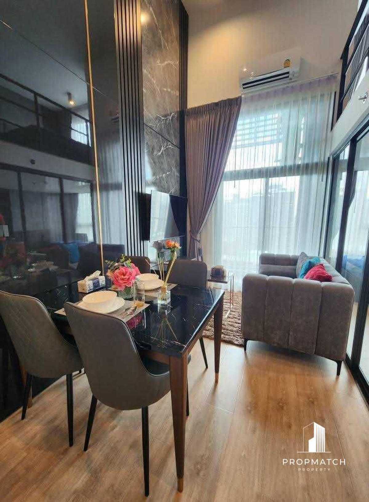 ให้เช่าคอนโดพระราม 9 เพชรบุรีตัดใหม่ RCA : ✨Flash Deal ✨Ideo Rama 9-Asoke( Duplex 2Bed 1Bath 52SQM.) แต่งครบพร้อมอยู่ !! เพียง  42,000บาทต่อเดือน Tel.0981315848 @propmatch