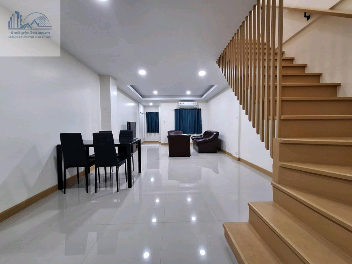For RentTownhomeBangna, Bearing, Lasalle : Newly renovated townhouse for rent in Sanphawut 🚇🧑🏼‍🎄💯
