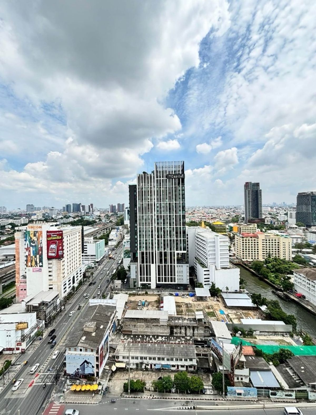 ให้เช่าคอนโดพระราม 9 เพชรบุรีตัดใหม่ RCA : ให้เช่า ทรูทองหล่อ คอนโด