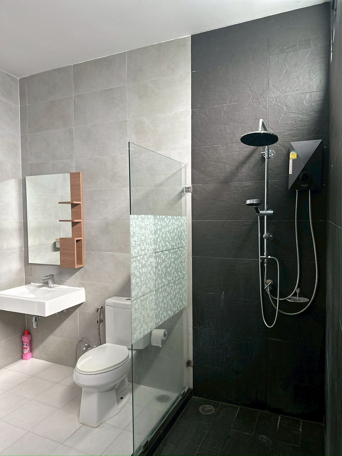 ขายบ้านลาดกระบัง สุวรรณภูมิ : วี ทู อ่อนนุช - พระราม 9 / 4 ห้องนอน (ขาย), We 2 Onnut - Rama 9 / 4 Bedrooms (FOR SALE) FON242