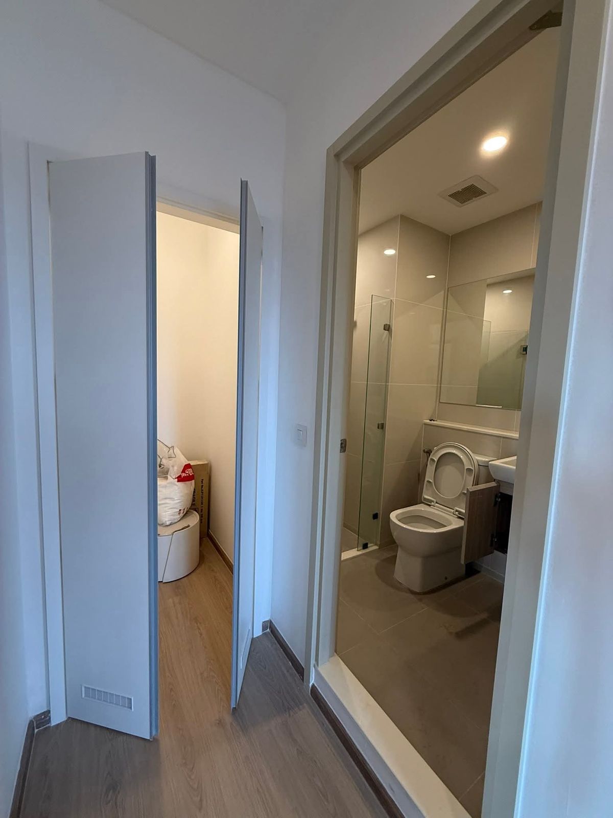 ให้เช่าคอนโดคลองเตย กล้วยน้ำไท : ให้เช่า 🔥 Life Rama 4 - Asoke 🔥 2 ห้องนอน 2 ห้องนอน เฟอร์นิเจอร์ และ เครื่องใช้ไฟฟ้าครบ ใกล้ MRT ศูนย์สิริกิติ์