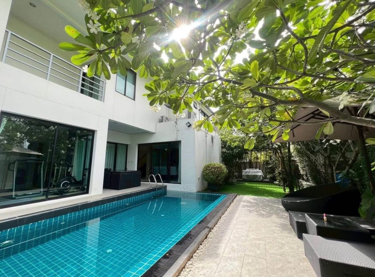 For RentHouseBangna, Bearing, Lasalle : Pool Villa for rent, Blue Lagoon Village 2, beautifully decorated, 5 bedrooms, near Mega Bangna.