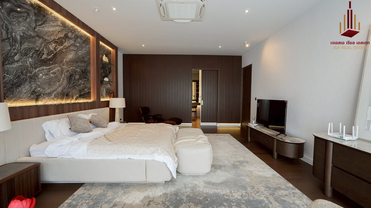 For RentHousePattanakan, Srinakarin : ✨ For Rent: BuGaan Krungthep Kreetha ✨ 💰 Only 420,000 THB/month