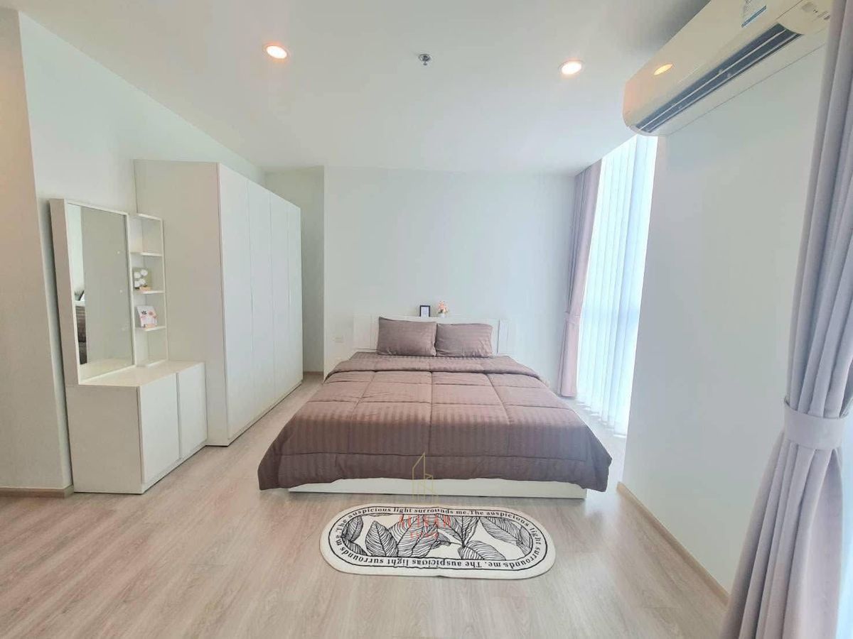 For RentCondoRatchadapisek, Huaikwang, Suttisan : RC105025 Condo 2-bedroom for rent at THE NOBLE REVOLVE RATCHADA 2, near the Cultural Center MRT Station