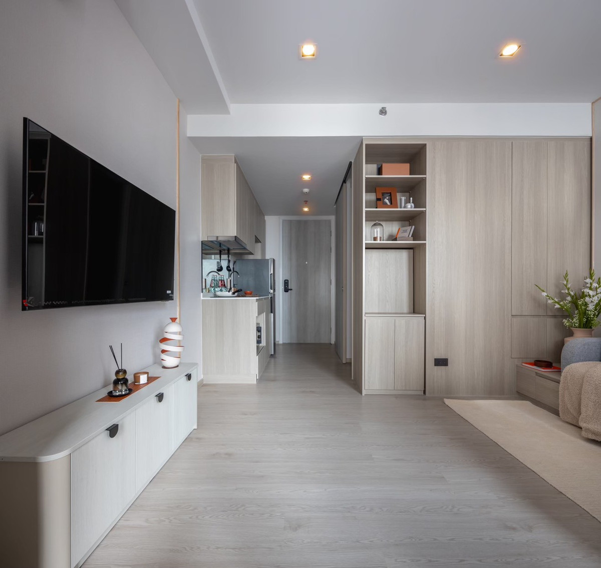 For SaleCondoWongwianyai, Charoennakor : Reference Sathorn-Wongwian Yai, fully furnished | Best price 082-4499822 Praewa