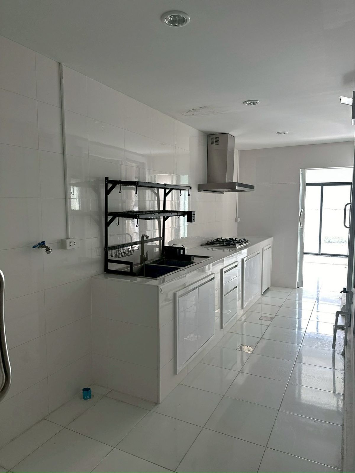 ขายบ้านลาดกระบัง สุวรรณภูมิ : วี ทู อ่อนนุช - พระราม 9 / 4 ห้องนอน (ขาย), We 2 Onnut - Rama 9 / 4 Bedrooms (FOR SALE) FON242