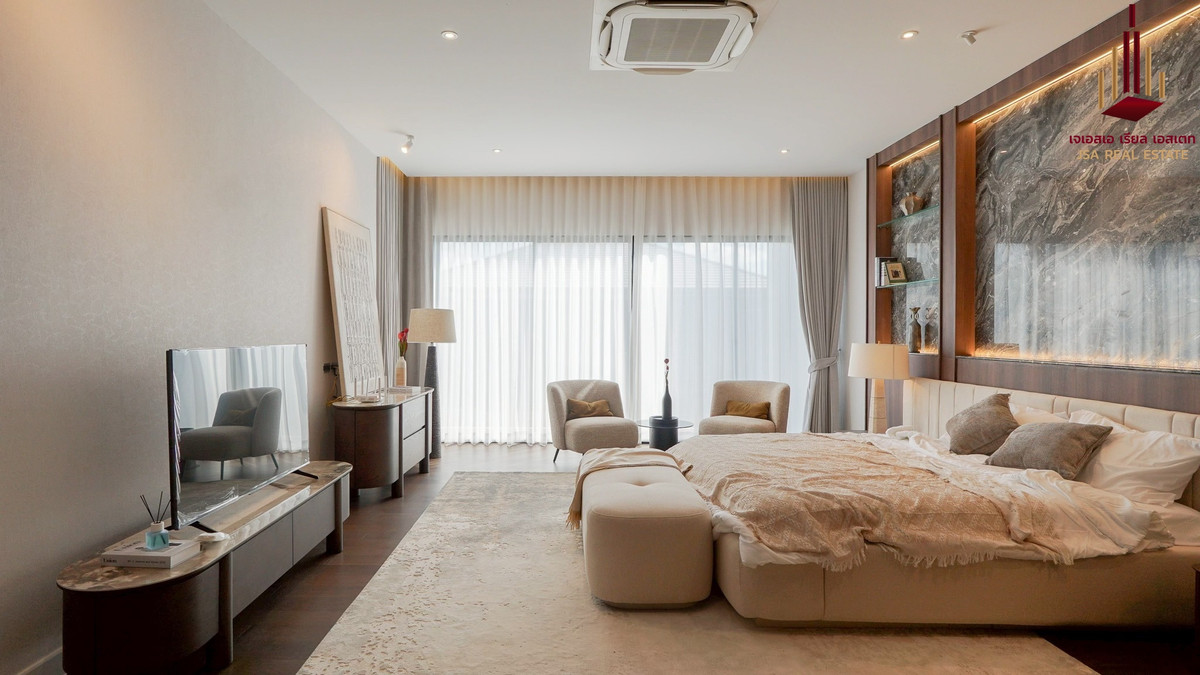 For RentHousePattanakan, Srinakarin : ✨ For Rent: BuGaan Krungthep Kreetha ✨ 💰 Only 420,000 THB/month