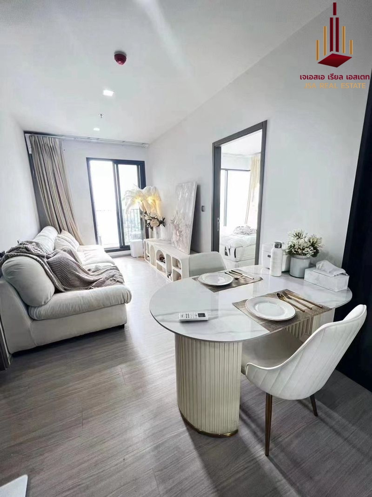 ขายคอนโดพระราม 9 เพชรบุรีตัดใหม่ RCA : ✨ For Sale : Life Asoke Hype Rama 9 Condo ✨  💰 only  8,290,000  thb