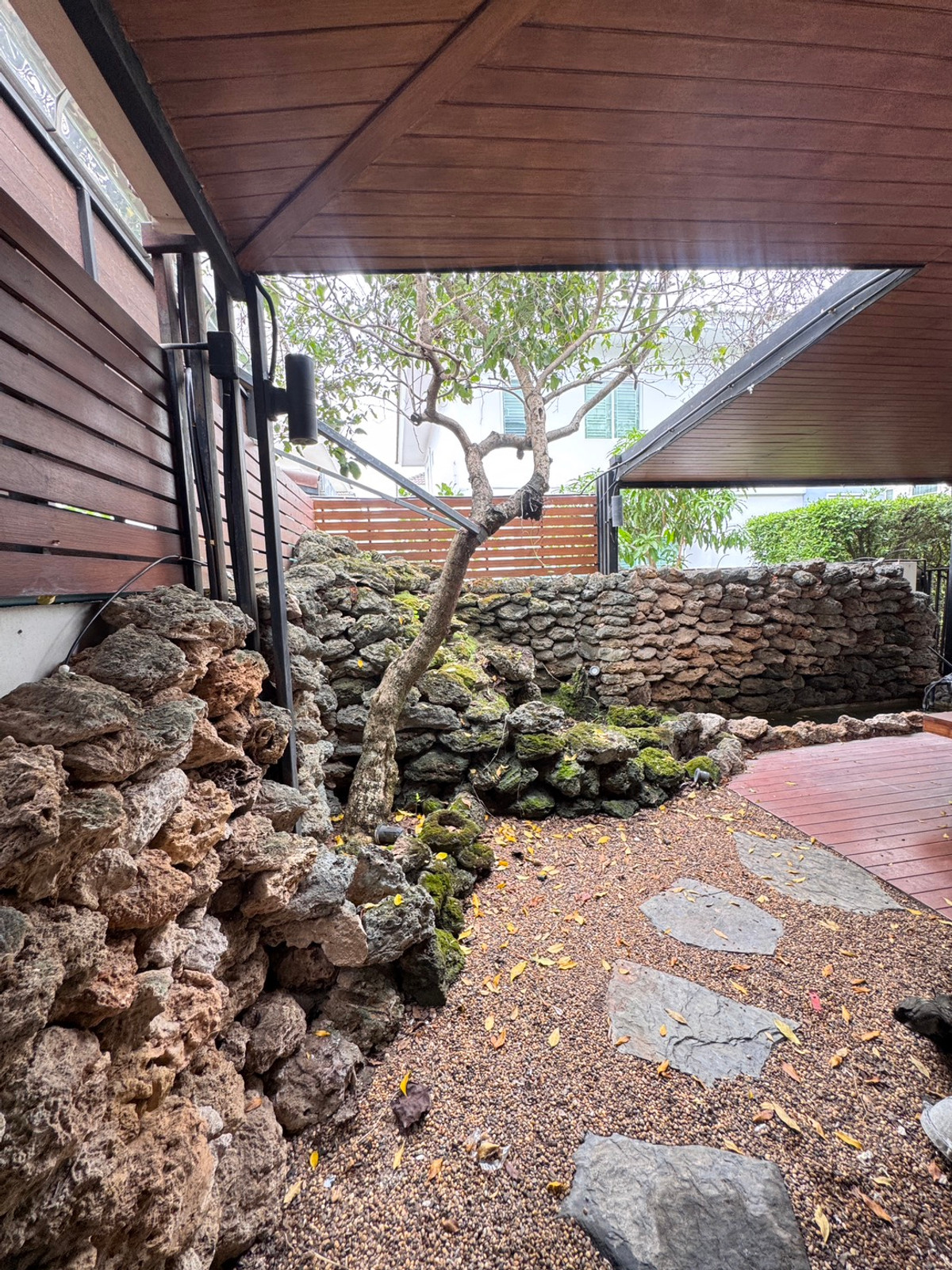 ขายบ้านพัทยา บางแสน ชลบุรี สัตหีบ : บ้านเดี่ยวหลังมุม ✨ พฤกษานารา หนองมน - ชลบุรี / 3 ห้องนอน (ขาย), Pruksa Nara Nongmon - Chonburi / Detached House 3 Bedrooms (FOR SALE) YEAN024