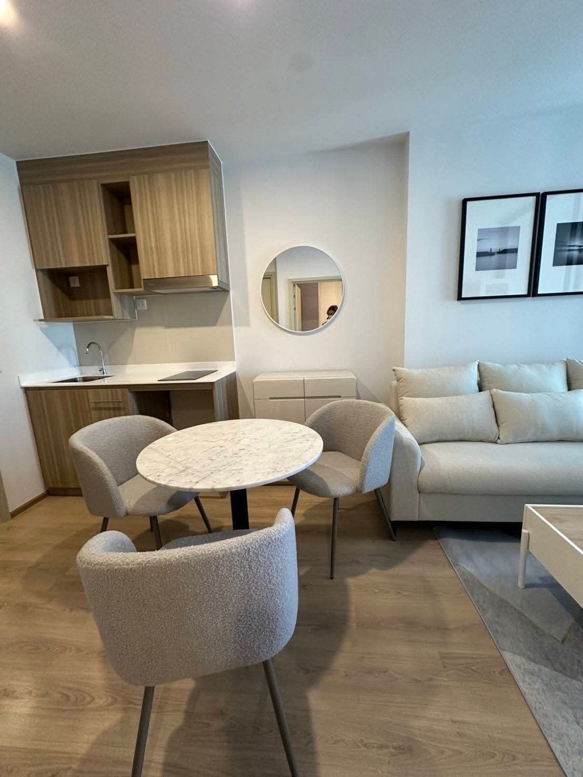 ให้เช่าคอนโดคลองเตย กล้วยน้ำไท : ให้เช่า 📍 Life Rama 4 - Asoke 📍 ใกล้ MRT ศูนย์สิริกิติ์ เฟอร์นิเจอร์ และ เครื่องใช้ไฟฟ้าครบ 