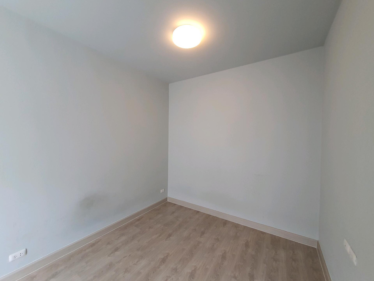 For RentTownhomePhutthamonthon, Salaya : Townhome for rent, good location, travel only 10 minutes to Mahidol University, Salaya, 3 air conditioners.