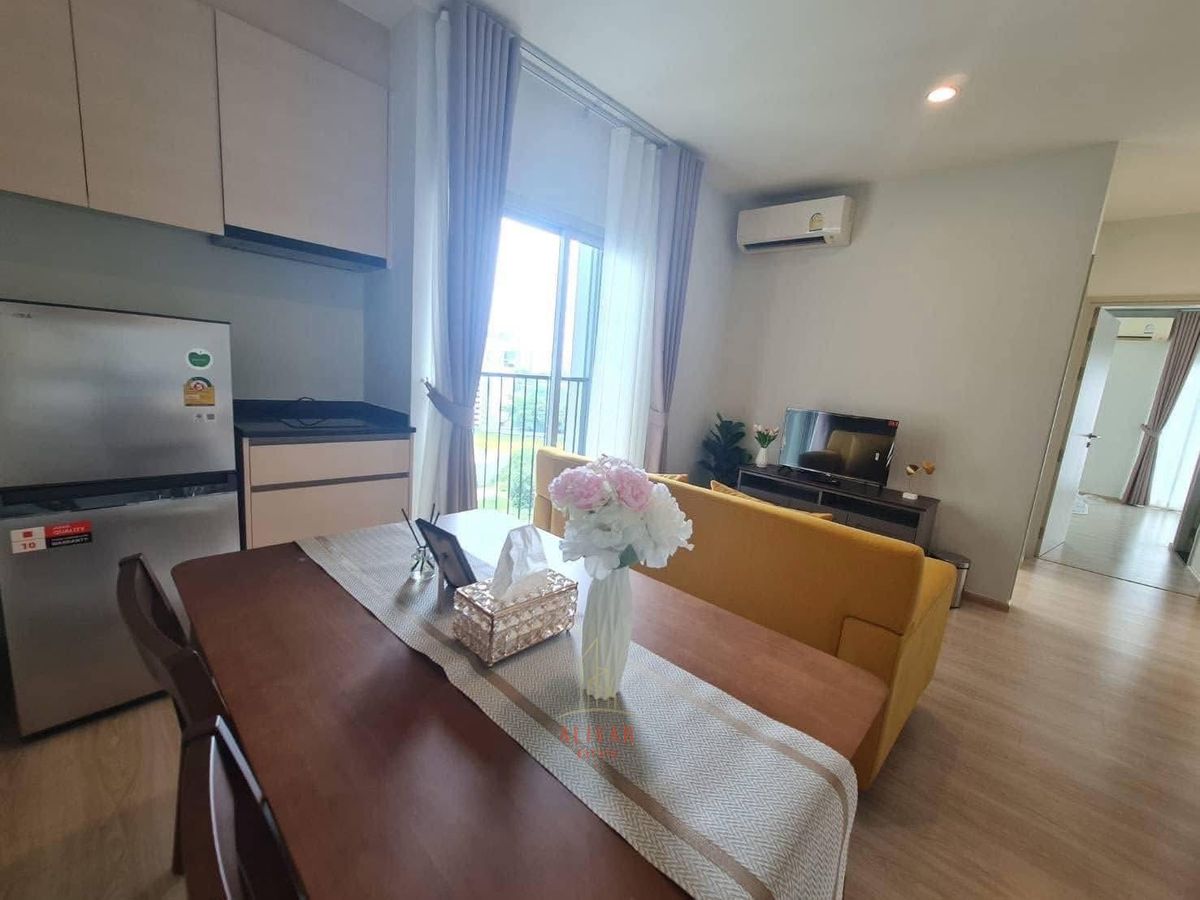 For RentCondoRatchadapisek, Huaikwang, Suttisan : RC105025 Condo 2-bedroom for rent at THE NOBLE REVOLVE RATCHADA 2, near the Cultural Center MRT Station