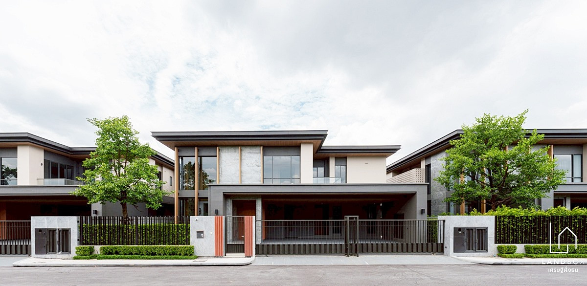 ขายบ้านพัฒนาการ ศรีนครินทร์ : สอบถามโทร : 095-797-8899 Siraninn Residences Pattanakarn ศิรนินทร์ เรสซิเดนเซส พัฒนาการ Ultra-Luxury Single House บนทำเลสุด Prime ใจกลางกรุงเทพ