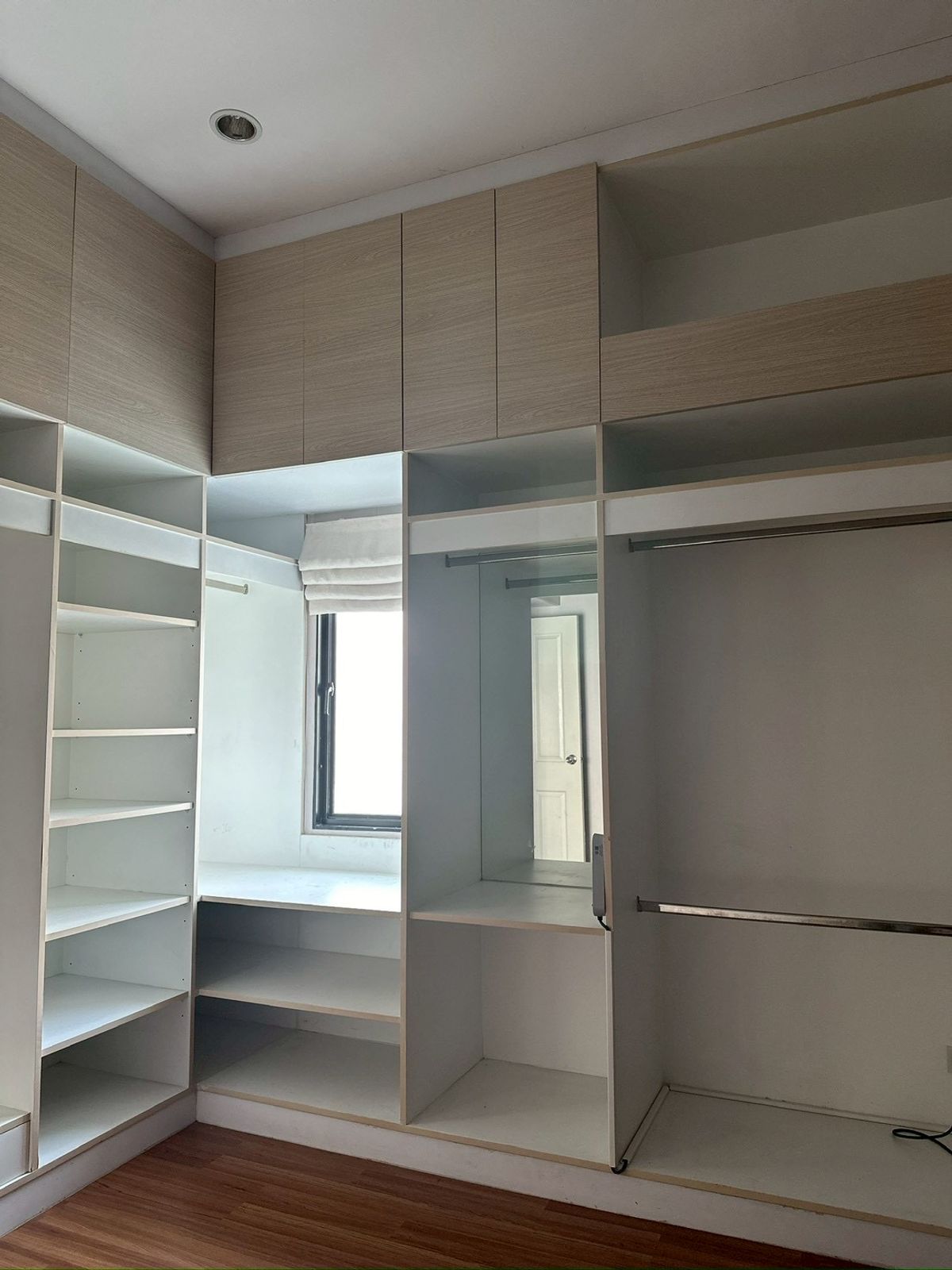 ขายบ้านลาดกระบัง สุวรรณภูมิ : วี ทู อ่อนนุช - พระราม 9 / 4 ห้องนอน (ขาย), We 2 Onnut - Rama 9 / 4 Bedrooms (FOR SALE) FON242