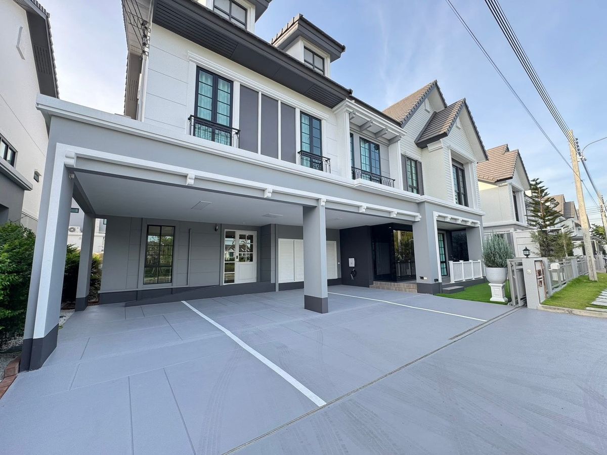 For RentHouseNawamin, Ramindra : MI0175 Lakefront Luxury Home | Largest Unit in the Project | Brand New with Private Pool