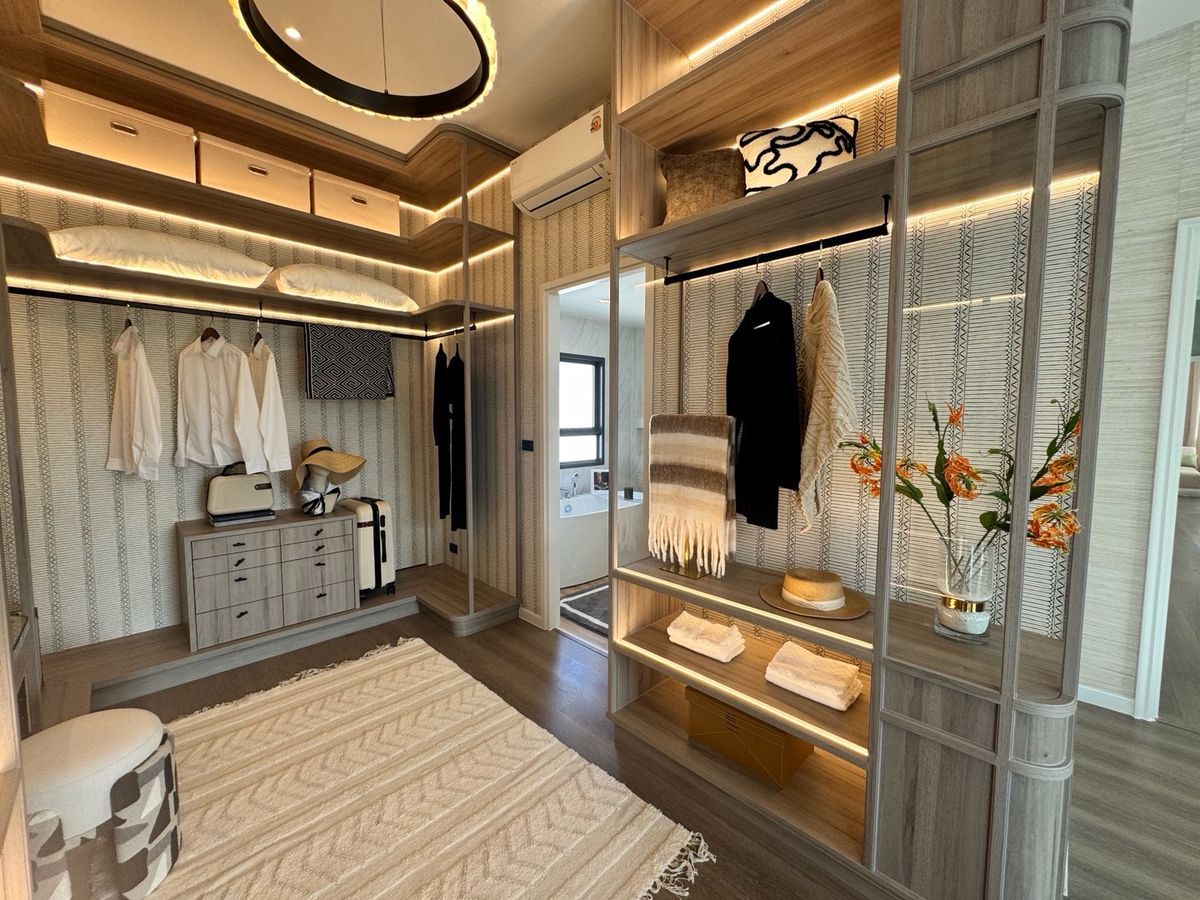 ขายบ้านบางนา แบริ่ง ลาซาล : ขายด่วน ราคาพิเศษสุด บ้านหรู เศรษฐสิริ บางนา กม.10  ราคา 29.9 ล้านบาท ติดต่อ 0869017364