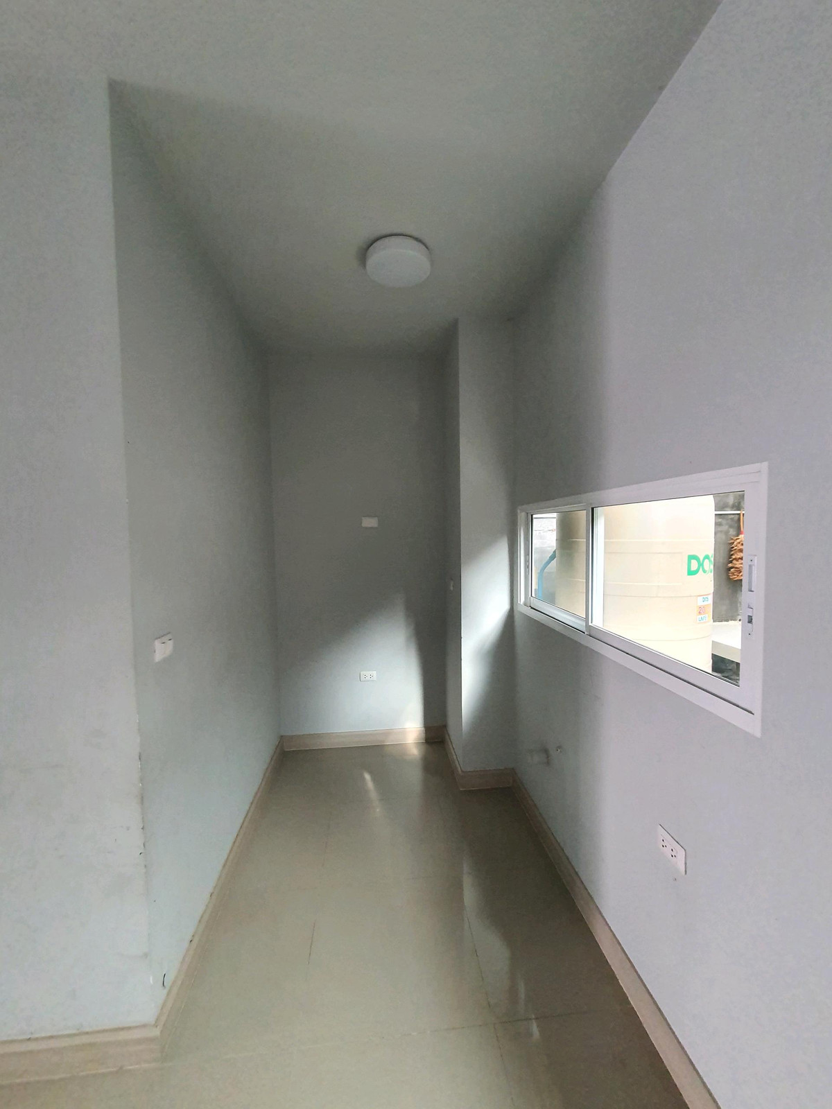 For RentTownhomePhutthamonthon, Salaya : Townhome for rent, good location, travel only 10 minutes to Mahidol University, Salaya, 3 air conditioners.