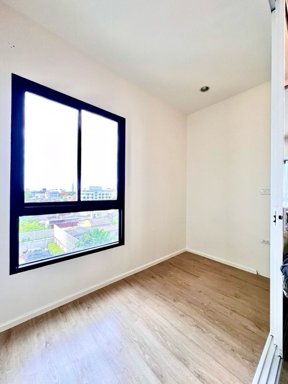 ให้เช่าคอนโดพัฒนาการ ศรีนครินทร์ : 🔥ให้เช่าด่วน 🔥S1 Rama9 ห้องรีโนเวทใหม่ เฟอร์นิเจอร์ครบ พร้อมเข้าอยู่ ❗